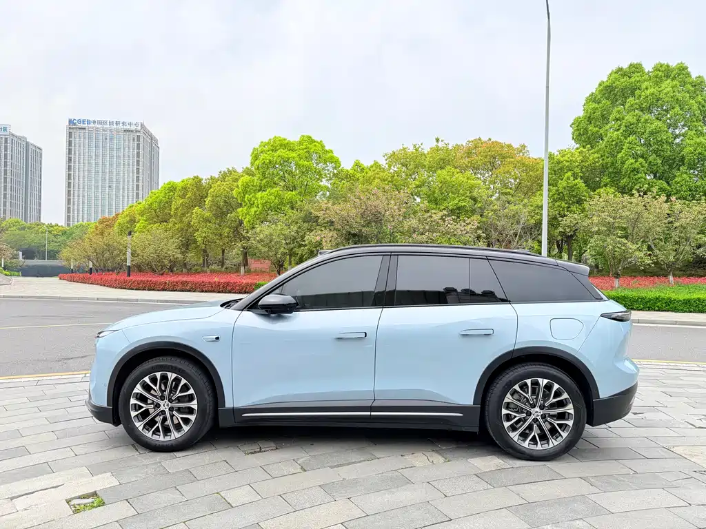 NIO ES6 2024 model 75kWh купить на сайте DeffCars