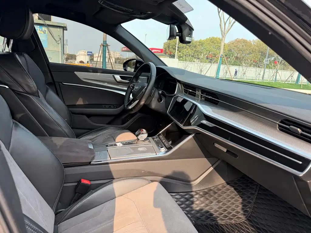 Audi A6L 2022 45 TFSI Premium Dynamic Model купить на сайте DeffCars