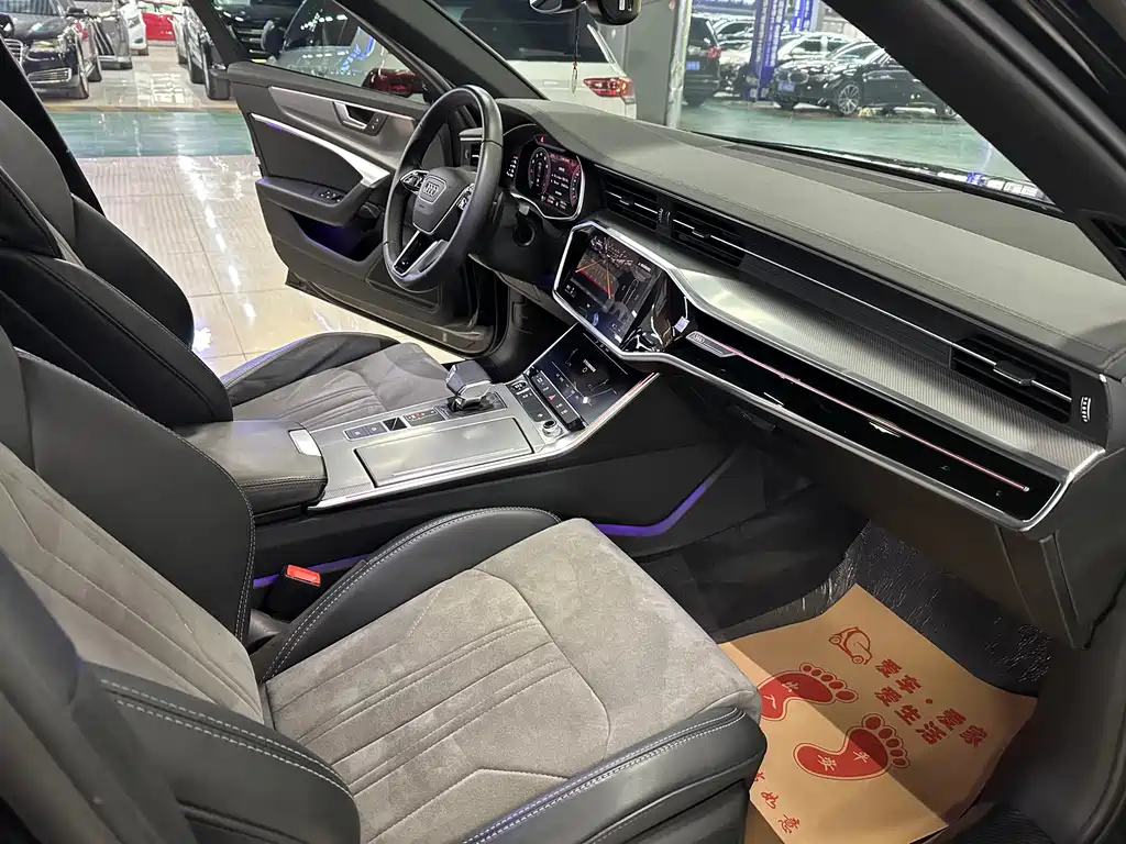 Audi A6L 2022 45 TFSI Premium Dynamic Model купить на сайте DeffCars