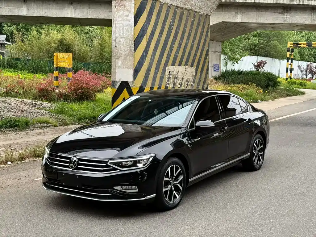 Magotan 2020 330TSI DSG leading model купить на сайте DeffCars