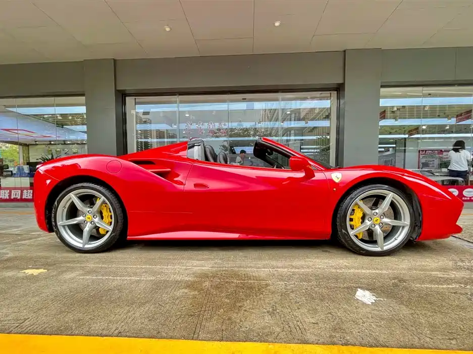 Ferrari 488 2015 488 Spider купить на сайте DeffCars
