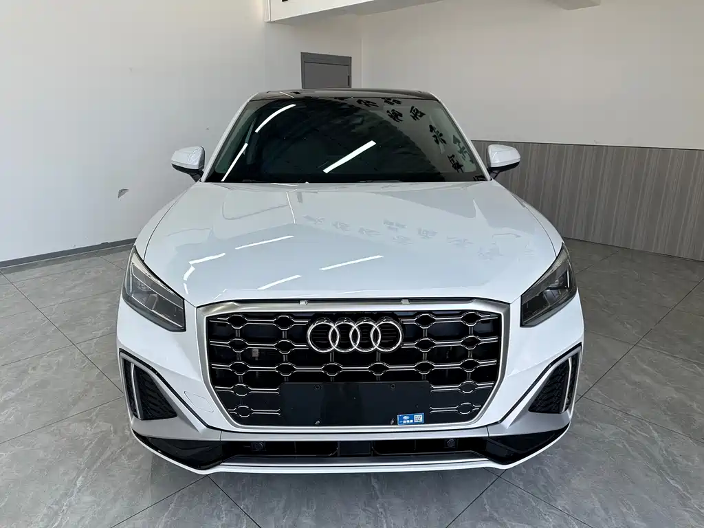 Audi Q2L 2022 35 TFSI fashionable and dynamic купить на сайте DeffCars