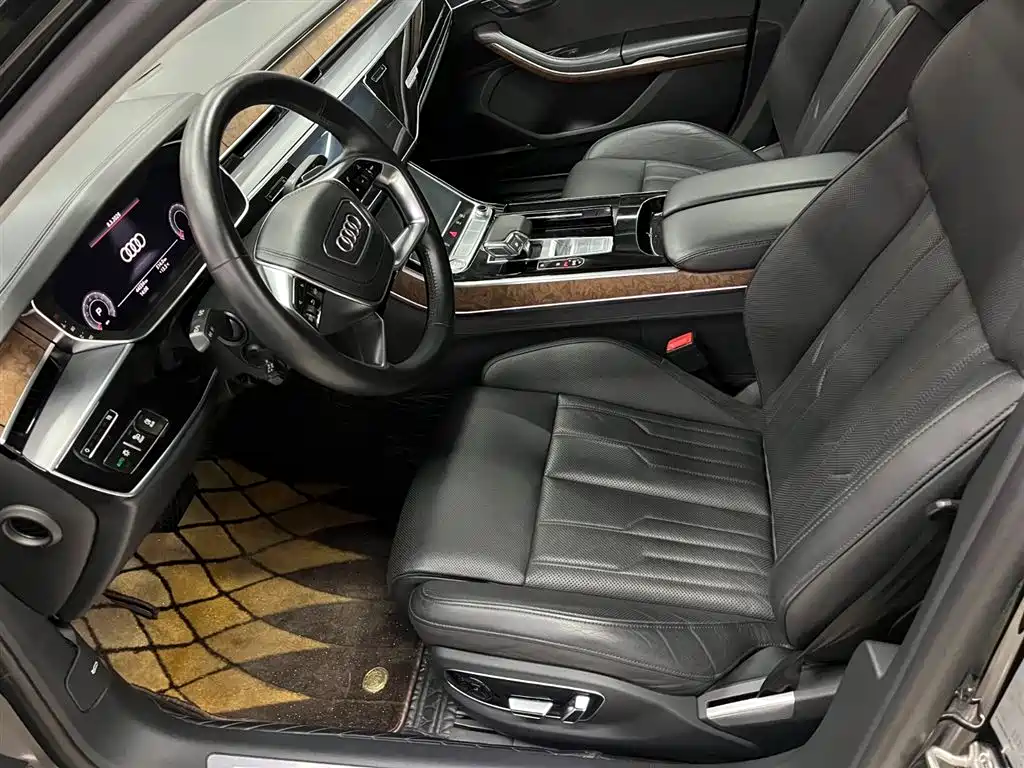 Audi A8 2019 Plus A8L 55 TFSI quattro luxury model купить на сайте DeffCars