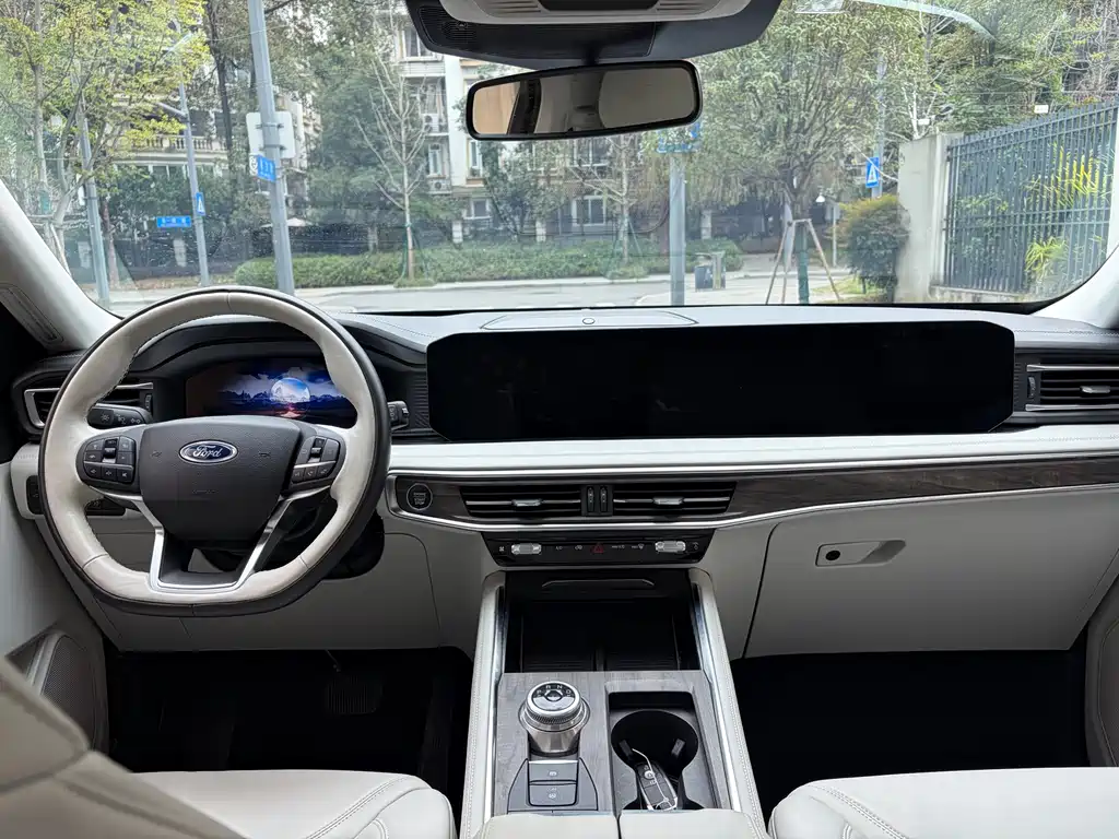 Explorer 2023 EcoBoost 285 four-wheel drive red gold version 6 seats купить на сайте DeffCars