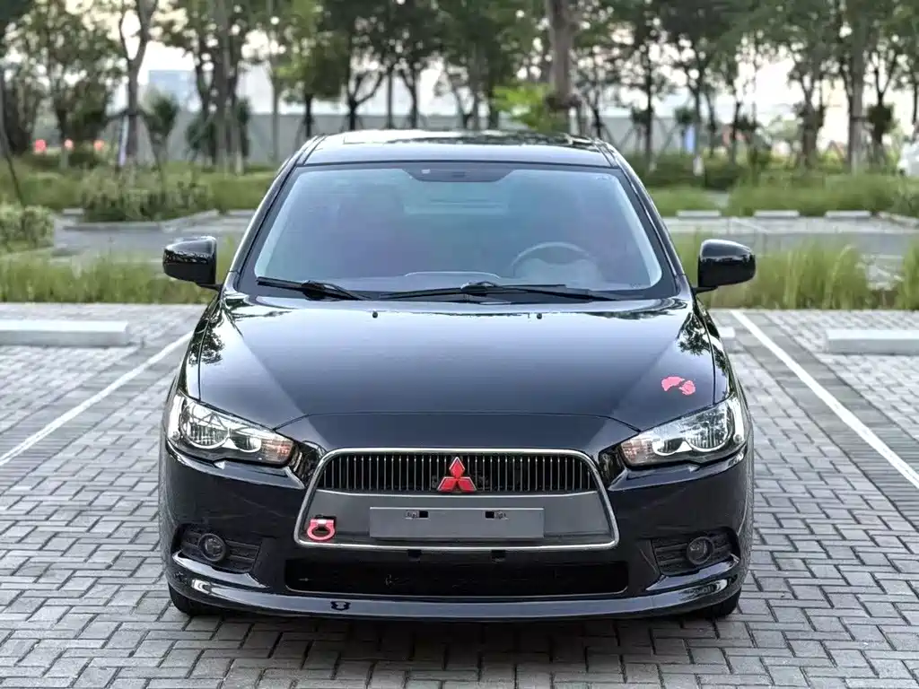 Yishen 2011 Fashion Edition 1.8L CVT Comfort Type купить на сайте DeffCars