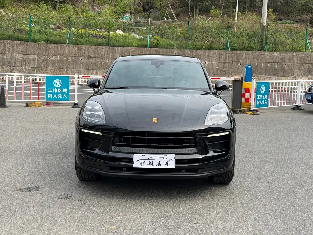 Macan 2026 Macan 2.0T Dream Edition купить на сайте DeffCars