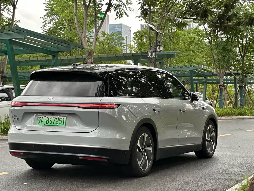 NIO ES8 2023 model 75kWh купить на сайте DeffCars