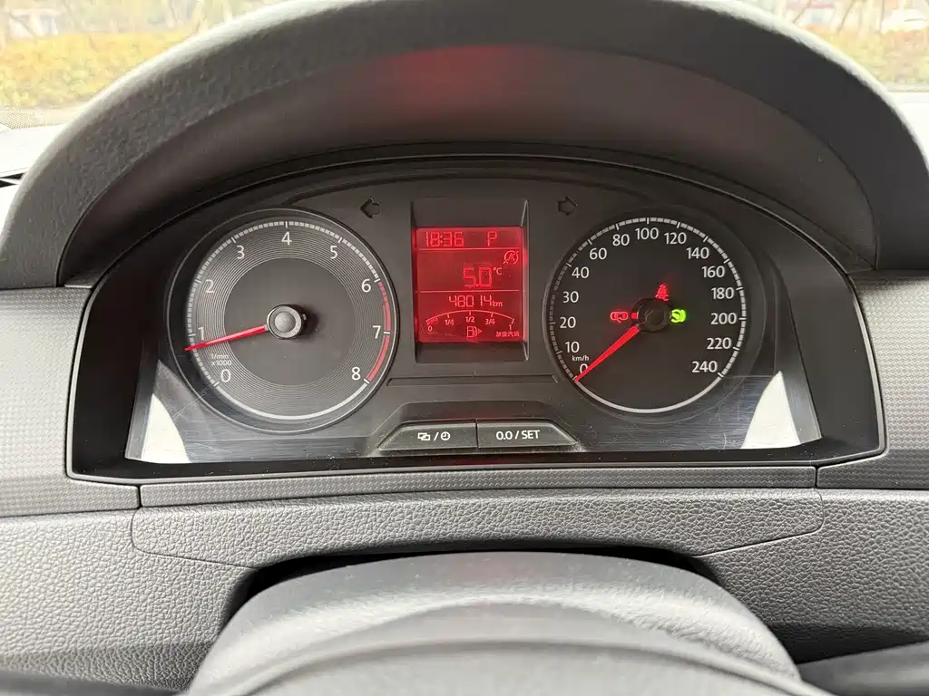 Santana 2018 1.5L automatic fashion version купить на сайте DeffCars