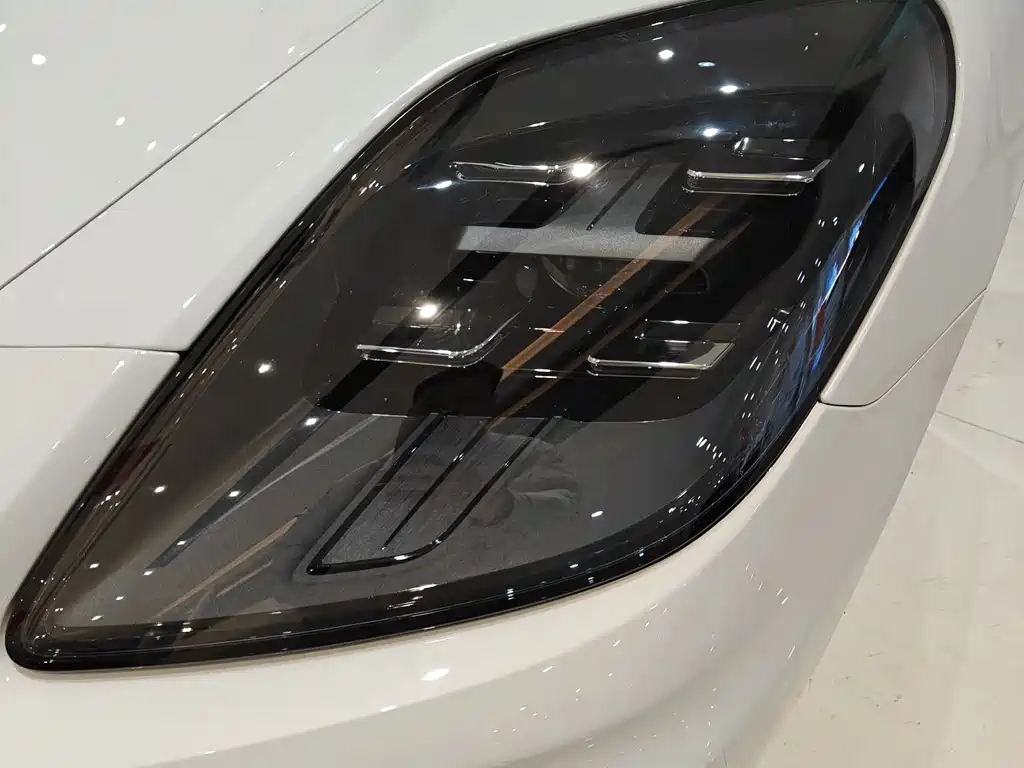 Panamera 2024 Panamera Executive Extended Edition 2.9T купить на сайте DeffCars