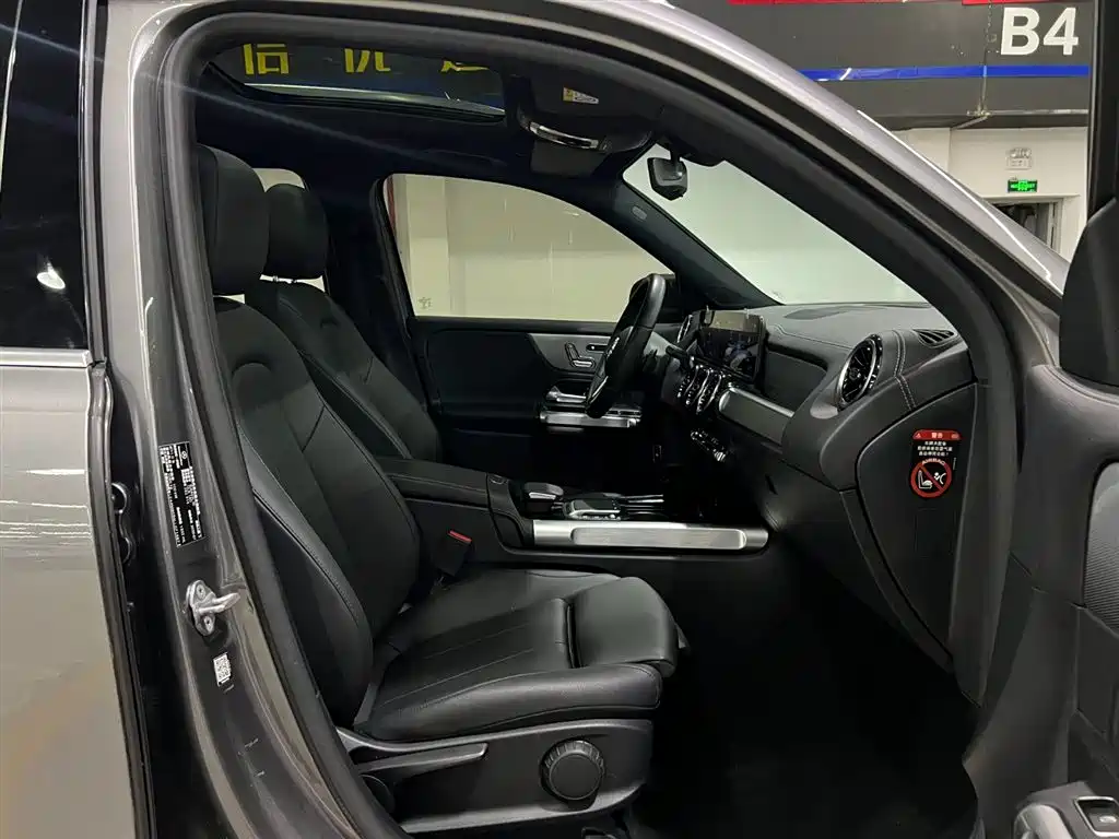 Mercedes-Benz GLB 2020 GLB 180 Dynamic купить на сайте DeffCars