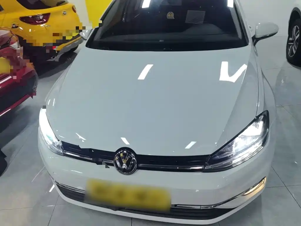 Golf 2019 1.6L automatic comfort model National V купить на сайте DeffCars
