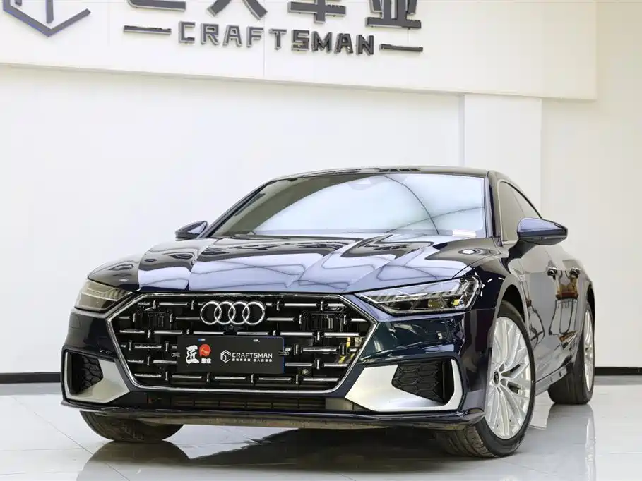 Audi A7L 2024 45TFSI S-line Dream Building Liquid Crystal Package купить на сайте DeffCars