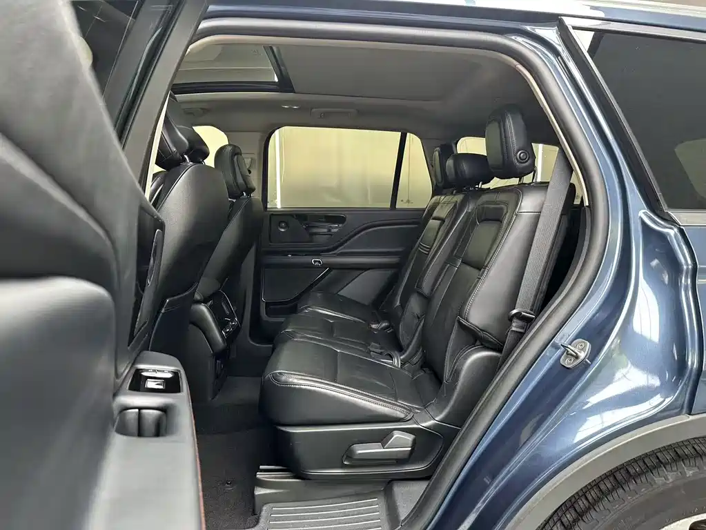 Aviator (Imported) 2020 3.0T V6 AWD Premium Edition купить на сайте DeffCars