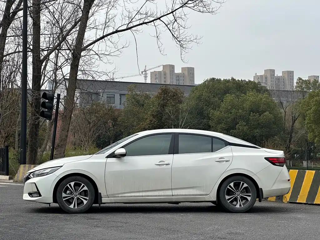Sylphy 2020 1.6L XL CVT Enjoy Edition купить на сайте DeffCars
