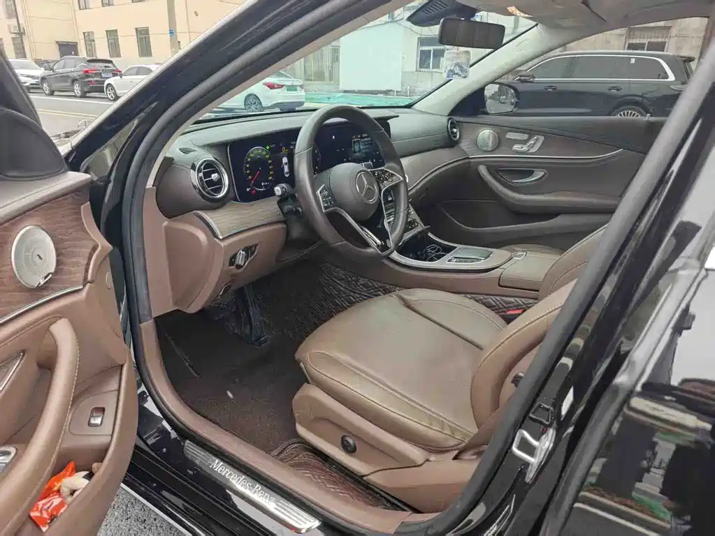 Mercedes-Benz E-Class 2023 facelift E 300 L luxury model купить на сайте DeffCars