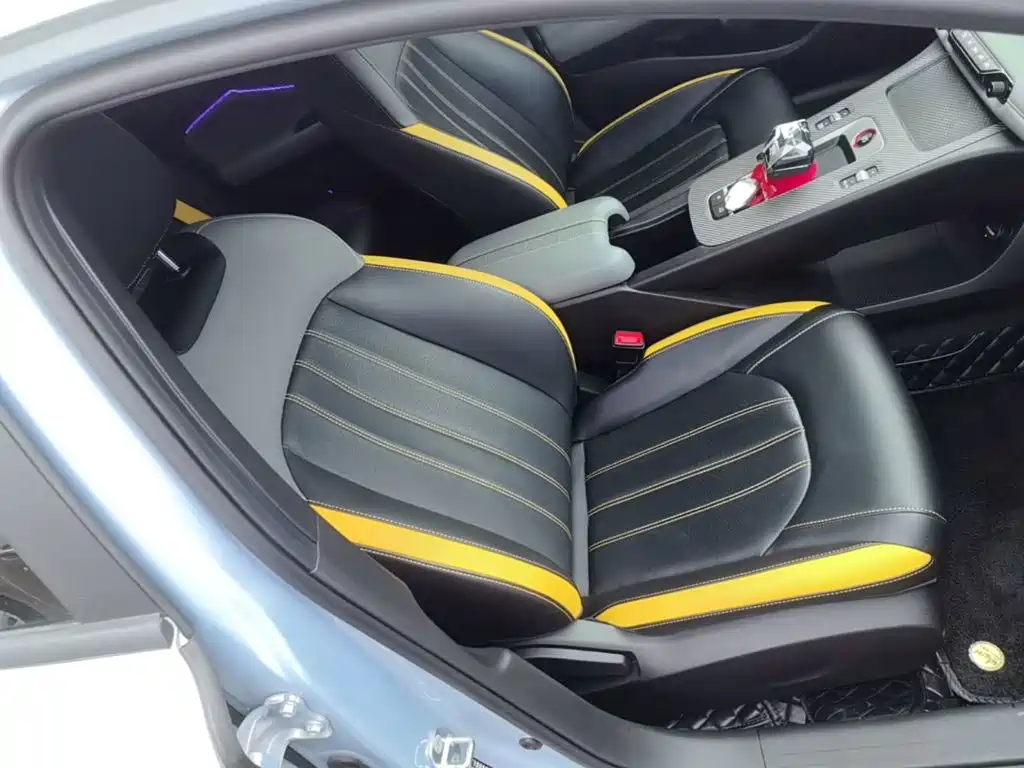 Trumpchi Empow 2023 EmpowH high-energy hybrid version купить на сайте DeffCars
