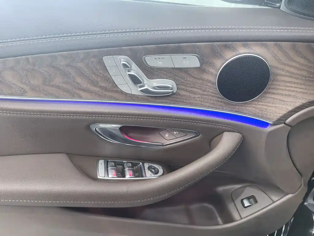 Mercedes-Benz E-Class 2023 facelift E 300 L fashionable model купить на сайте DeffCars