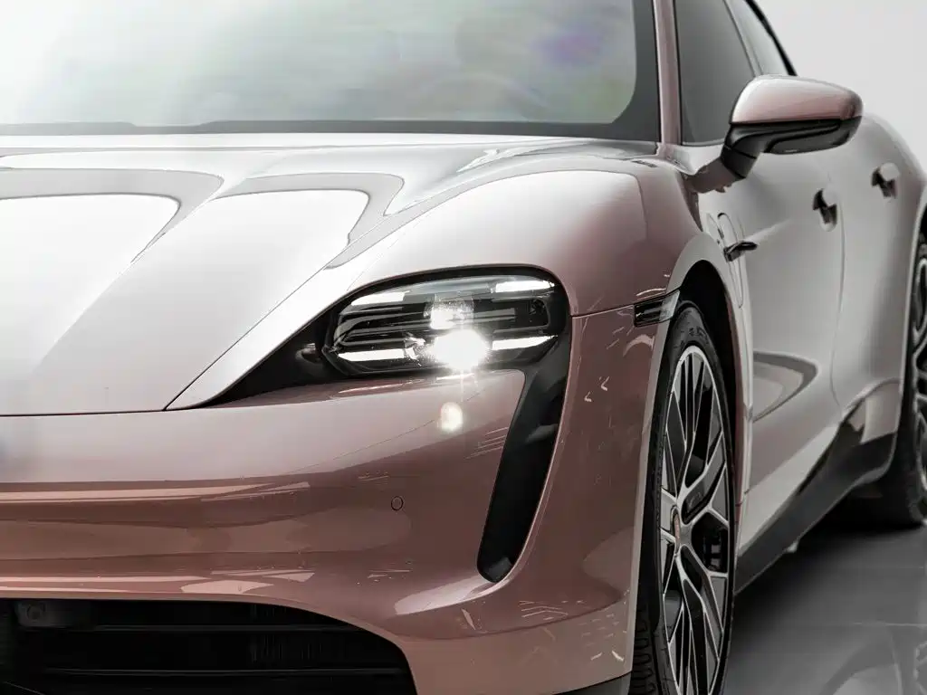 Taycan 2022 facelift Taycan купить на сайте DeffCars