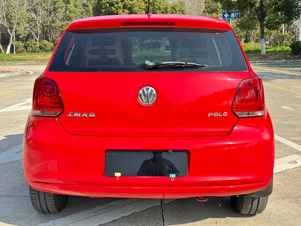 Polo 2013 1.4L manual fashion version купить на сайте DeffCars