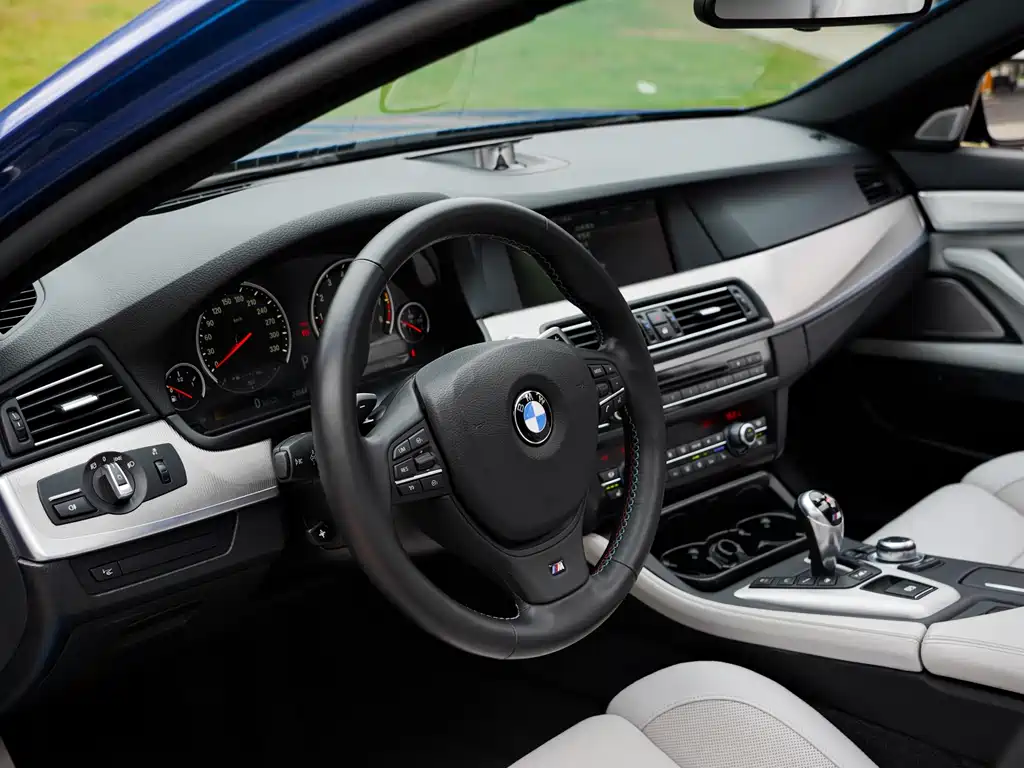 BMW M5 2012 M5 купить на сайте DeffCars
