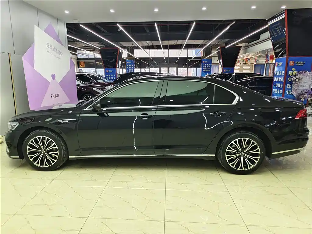 Huiang 2021 380TSI Deluxe Edition купить на сайте DeffCars