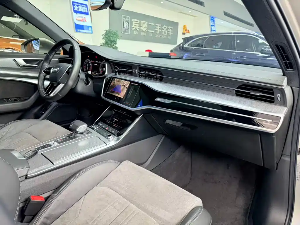 Audi A6L 2019 45 TFSI Premium Dynamic Model купить на сайте DeffCars