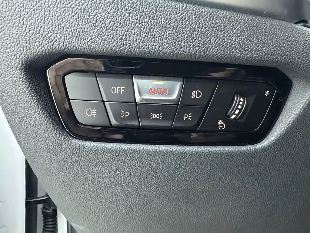 BMW 3 Series 2022 320Li M Sports Package купить на сайте DeffCars