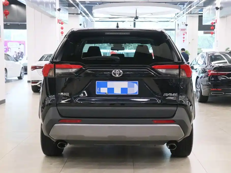 RAV4 2020款 2.0L CVT四驱风尚PLUS版 купить на сайте DeffCars