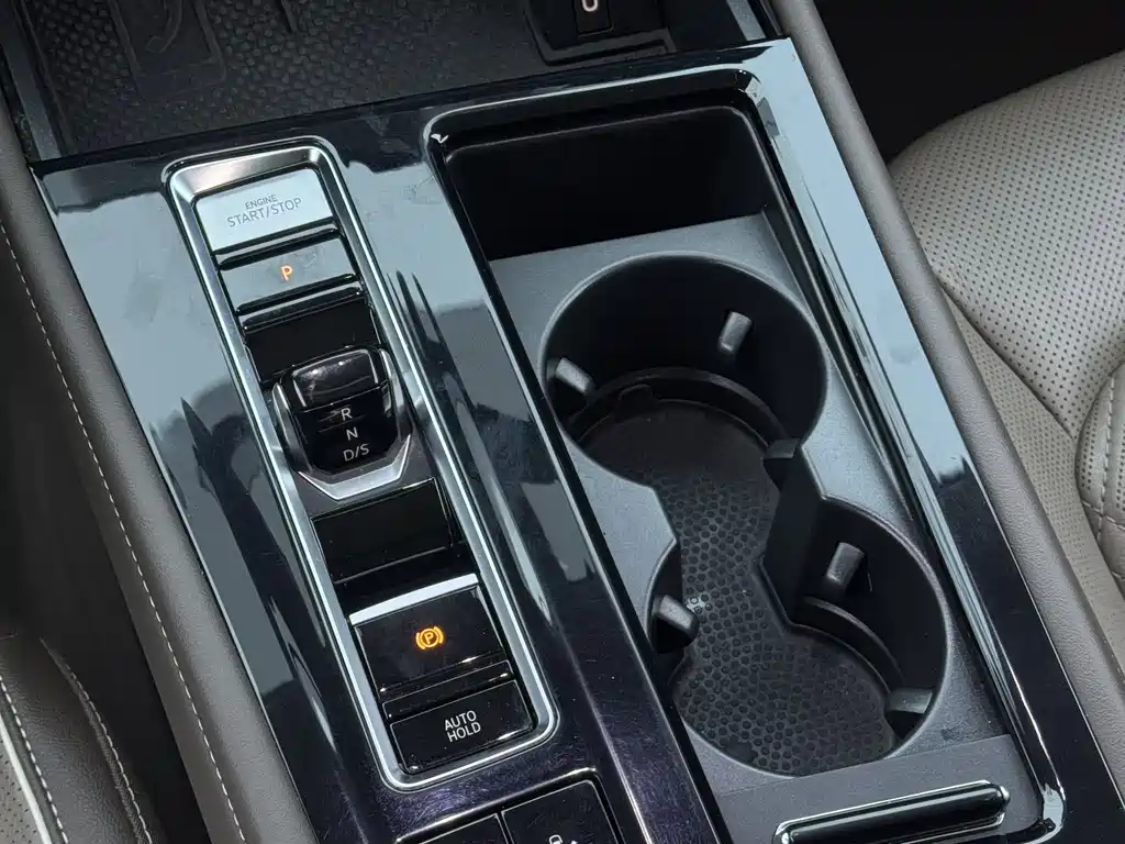 Weiran 2022 380TSI Premium Edition купить на сайте DeffCars