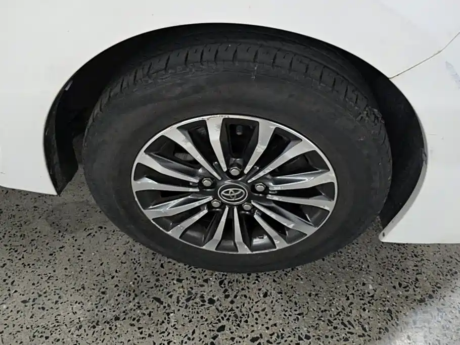 Corolla 2017 facelift 1.2T S-CVT GL купить на сайте DeffCars