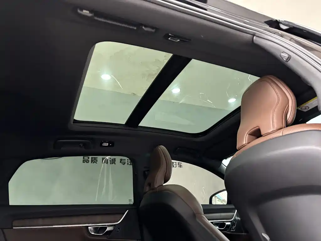 Volvo S90 2025 B5 Zhiyuan Luxury Edition купить на сайте DeffCars