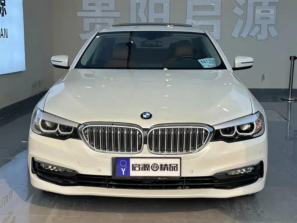 BMW 5 Series 2018 528Li Special Edition launched купить на сайте DeffCars