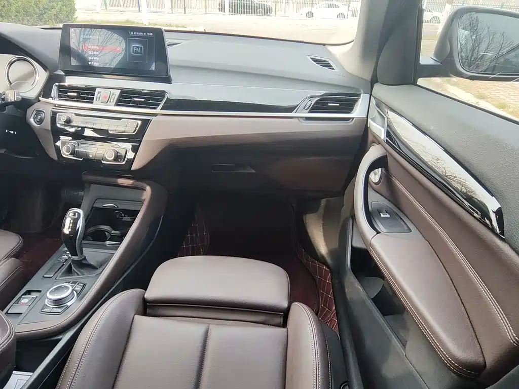 BMW X1 2022 sDrive20Li Fashion Model купить на сайте DeffCars