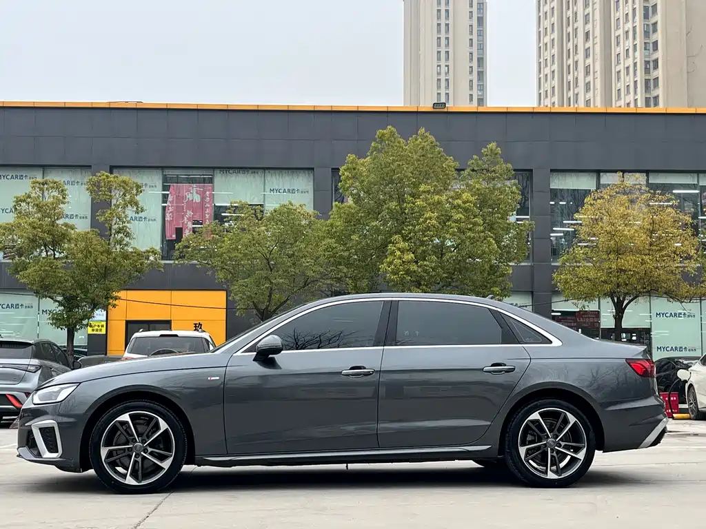 Audi A4L 2020 40 TFSI Fashionable and Dynamic купить на сайте DeffCars