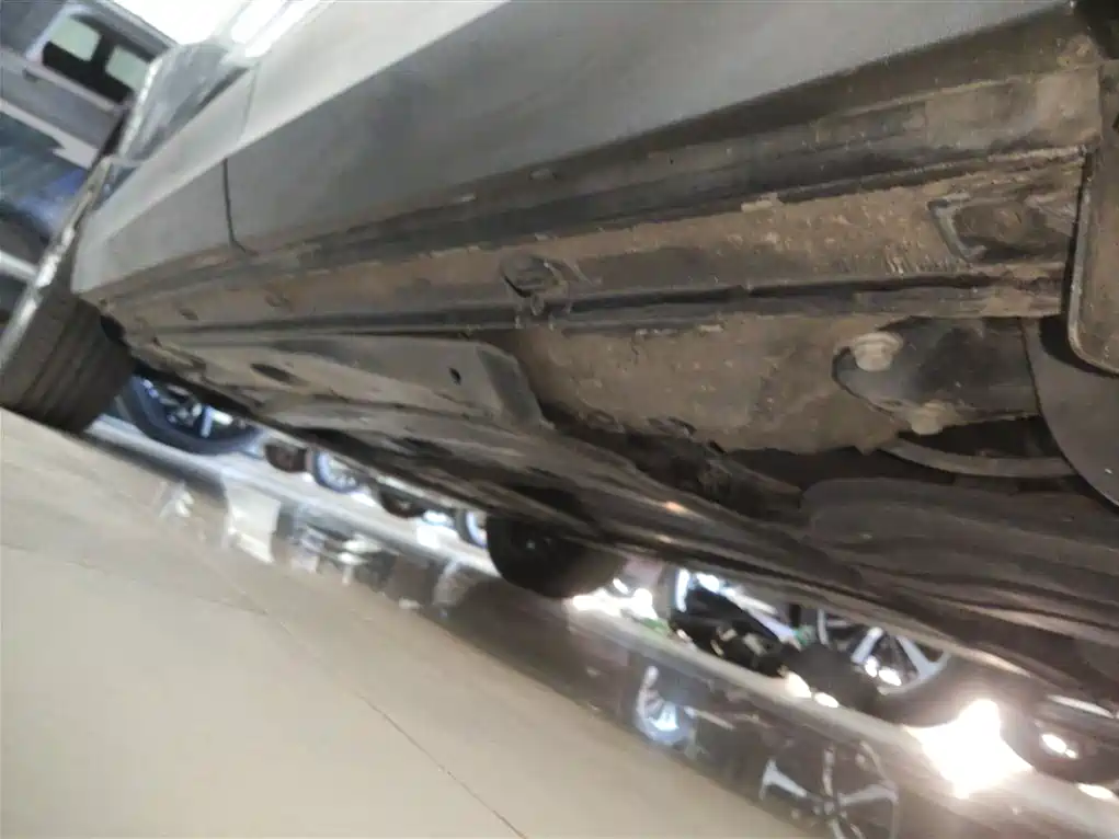 Tuyue 2021 280TSI two-wheel drive comfort version купить на сайте DeffCars