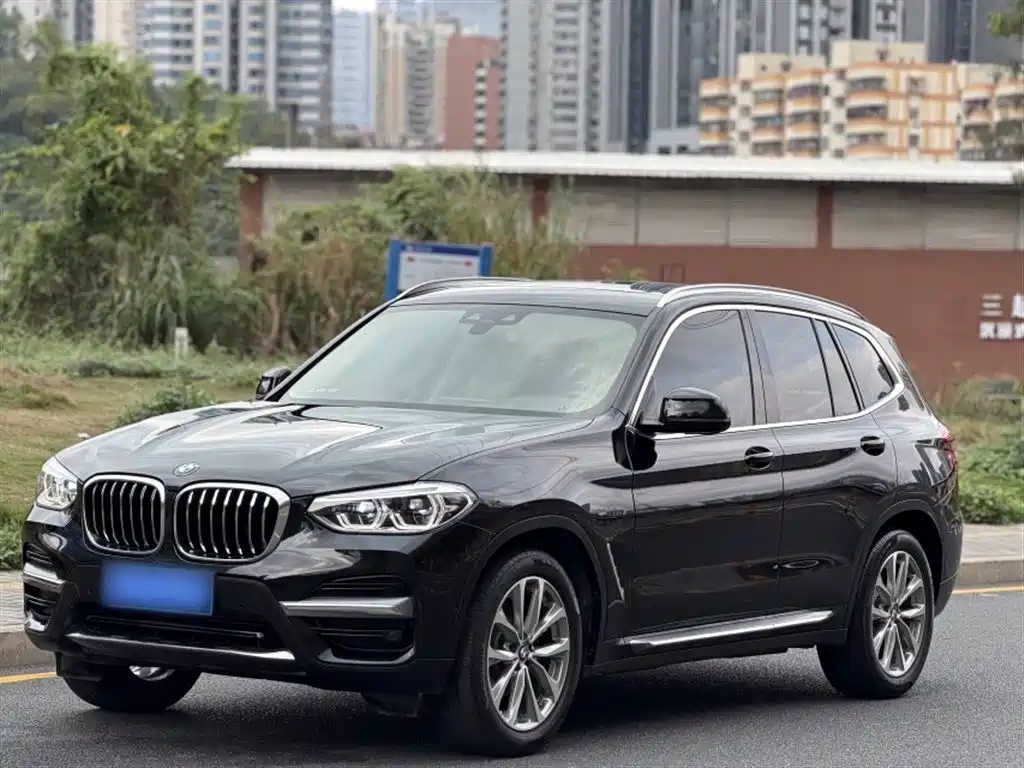 BMW X3 2021 facelift xDrive25i luxury package купить на сайте DeffCars