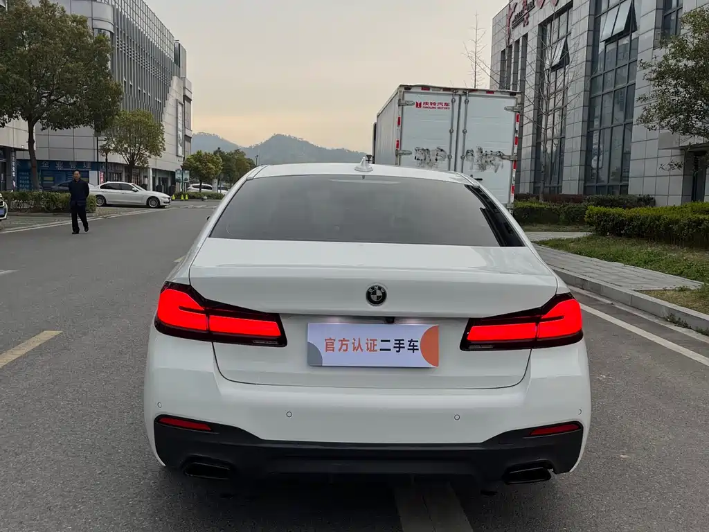 BMW 5 Series Imported 2021 525i M Sports Package купить на сайте DeffCars