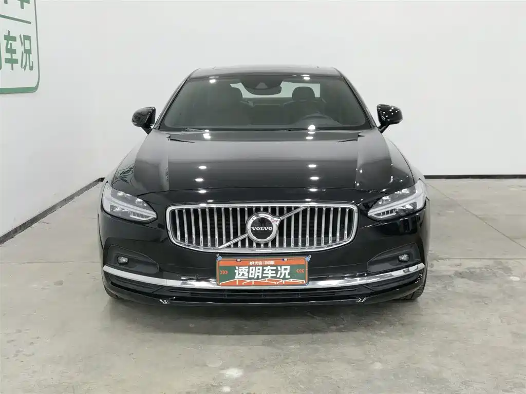 Volvo S90 2021 B5 Zhiyuan Luxury Edition купить на сайте DeffCars