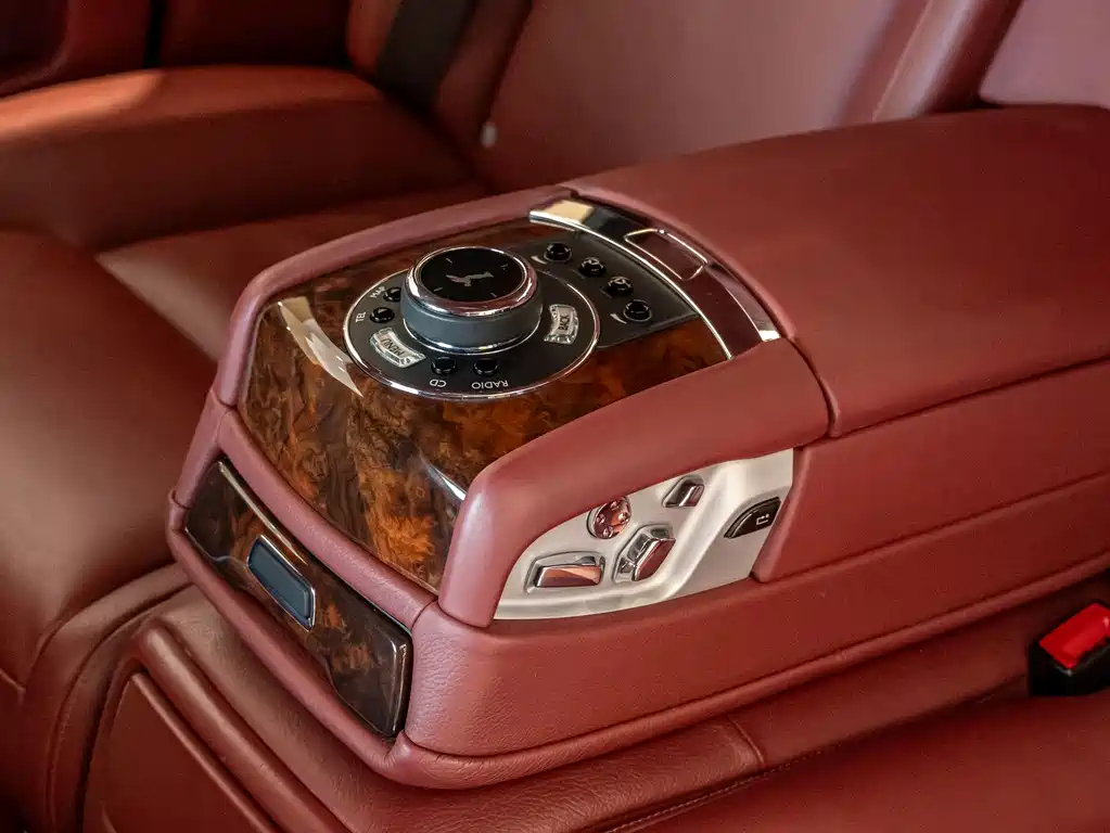 Ghost 2014 6.6T Yingji Collector’s Edition купить на сайте DeffCars