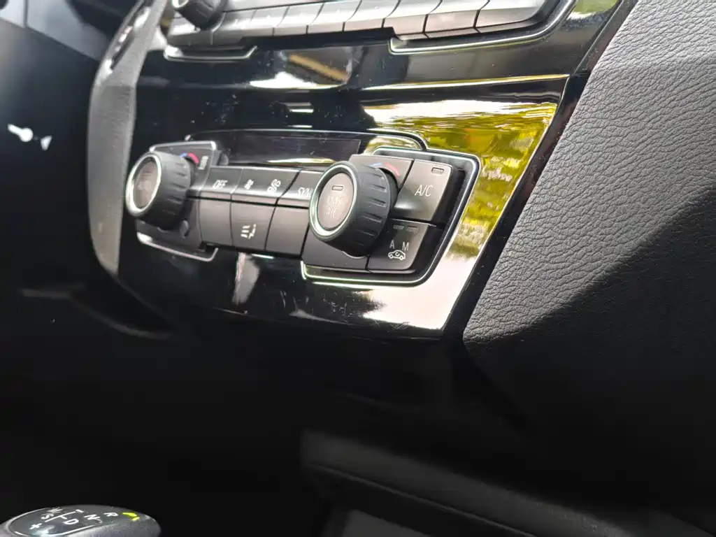 BMW X1 2018 sDrive20Li Leading Model купить на сайте DeffCars