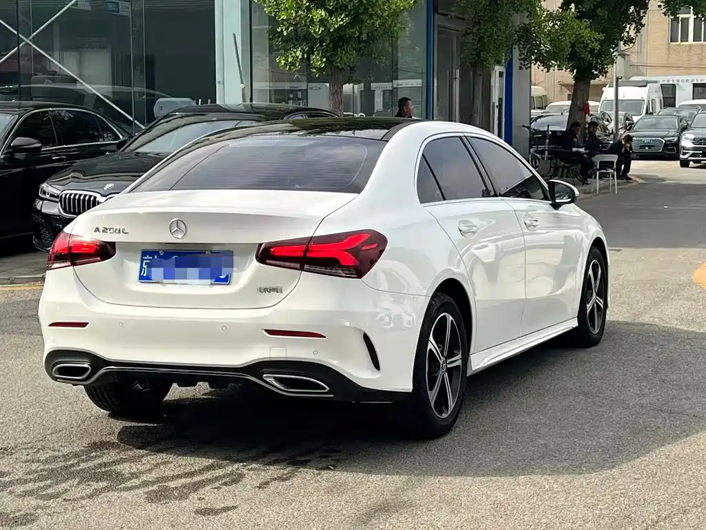 Mercedes-Benz A-Class 2023 A 200 L Fashion Model купить на сайте DeffCars