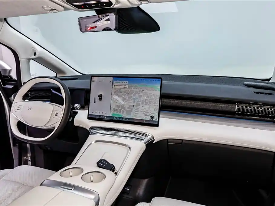 Xpeng X9 2024 640 four-wheel drive high performance Max купить на сайте DeffCars