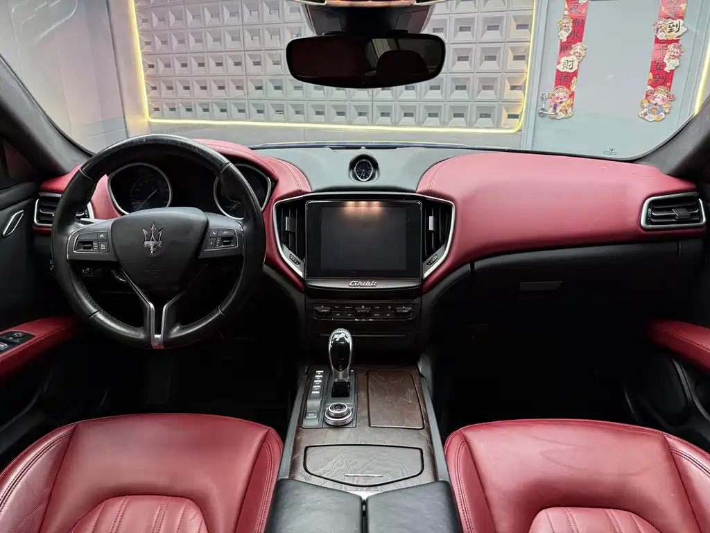 Ghibli 2018 facelift 3.0T standard version купить на сайте DeffCars