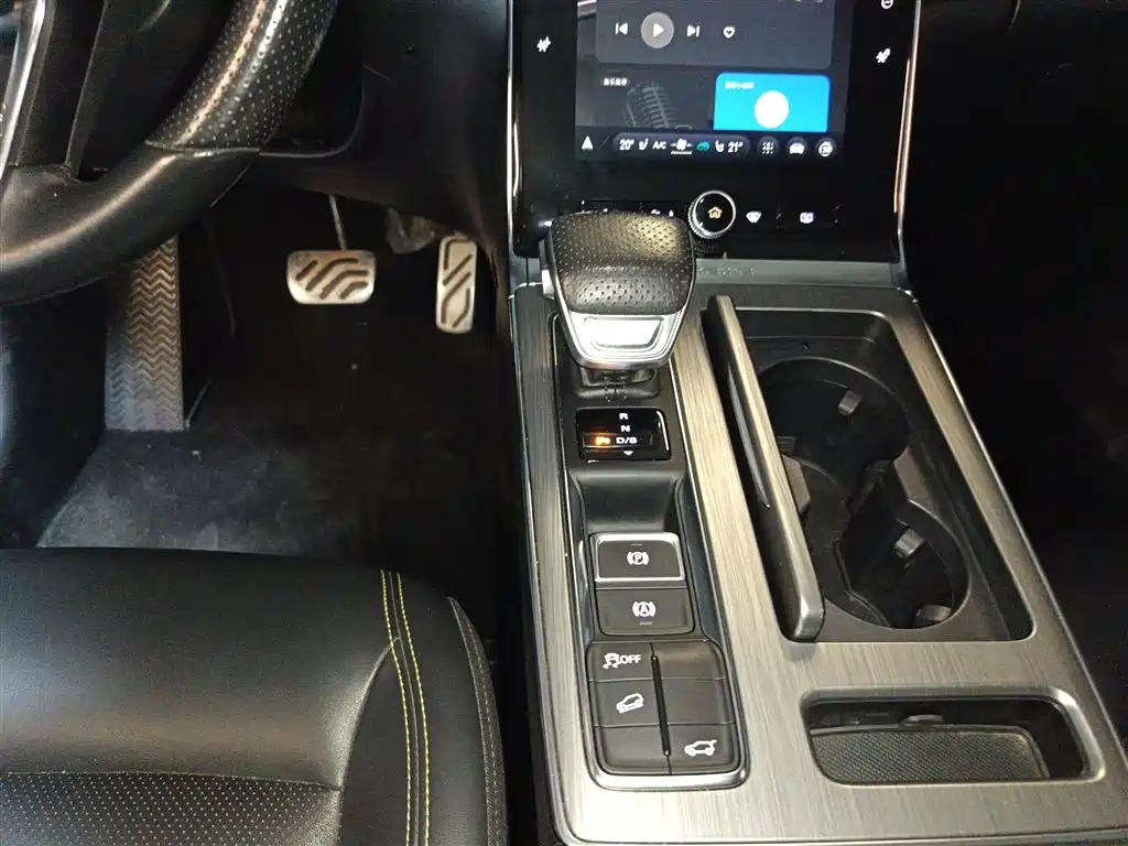 Roewe RX5 2020 PLUS 300TGI Automatic Ali Guochao Ronglin Edition купить на сайте DeffCars