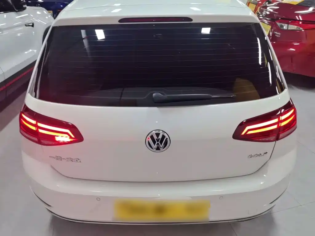 Golf 2019 1.6L automatic comfort model National V купить на сайте DeffCars