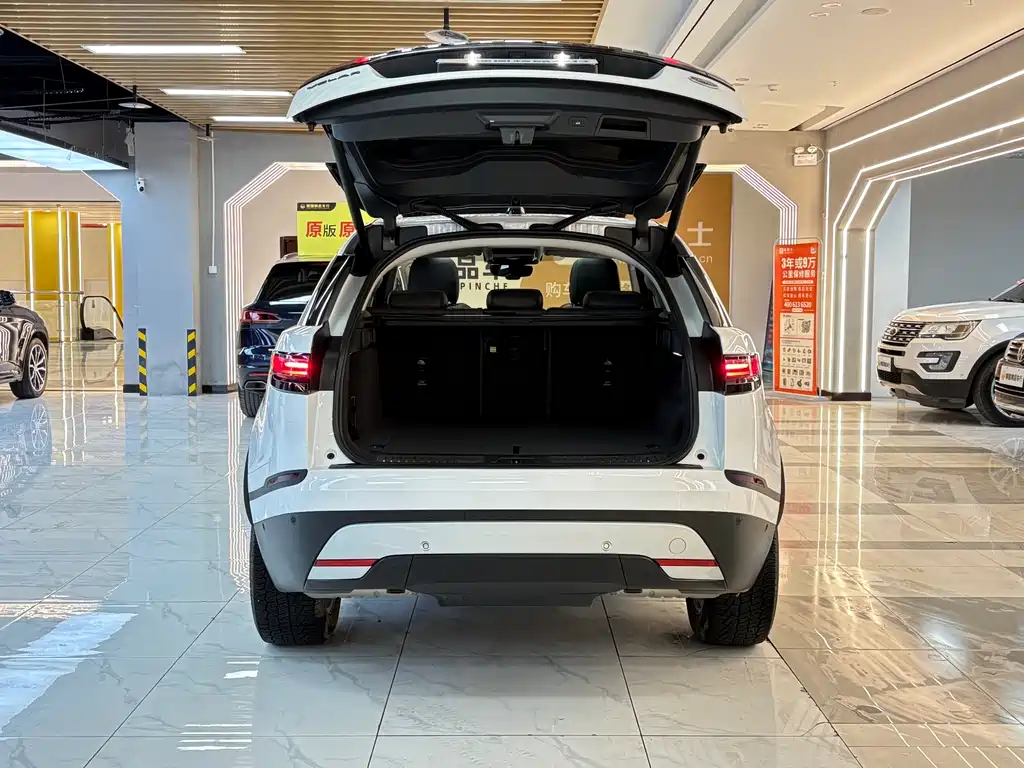 Range Rover Velar 2024 S купить на сайте DeffCars