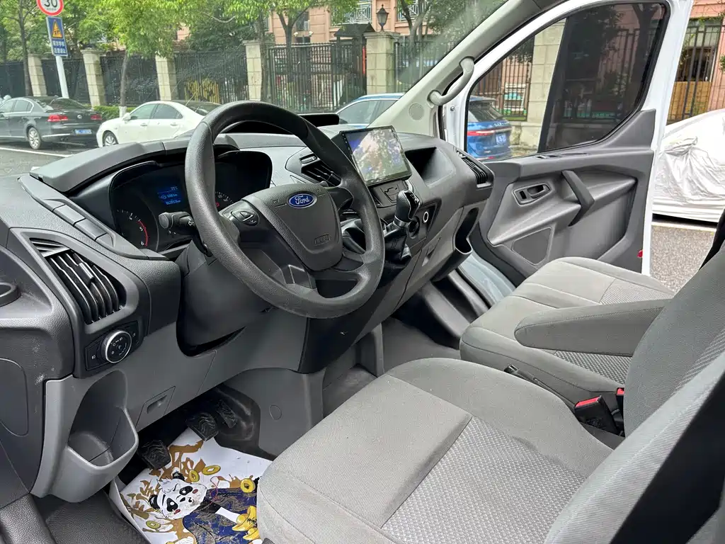 Transit 2019 2.0T diesel multi-functional commercial vehicle short-axle low-roof 6-seater National VI купить на сайте DeffCars