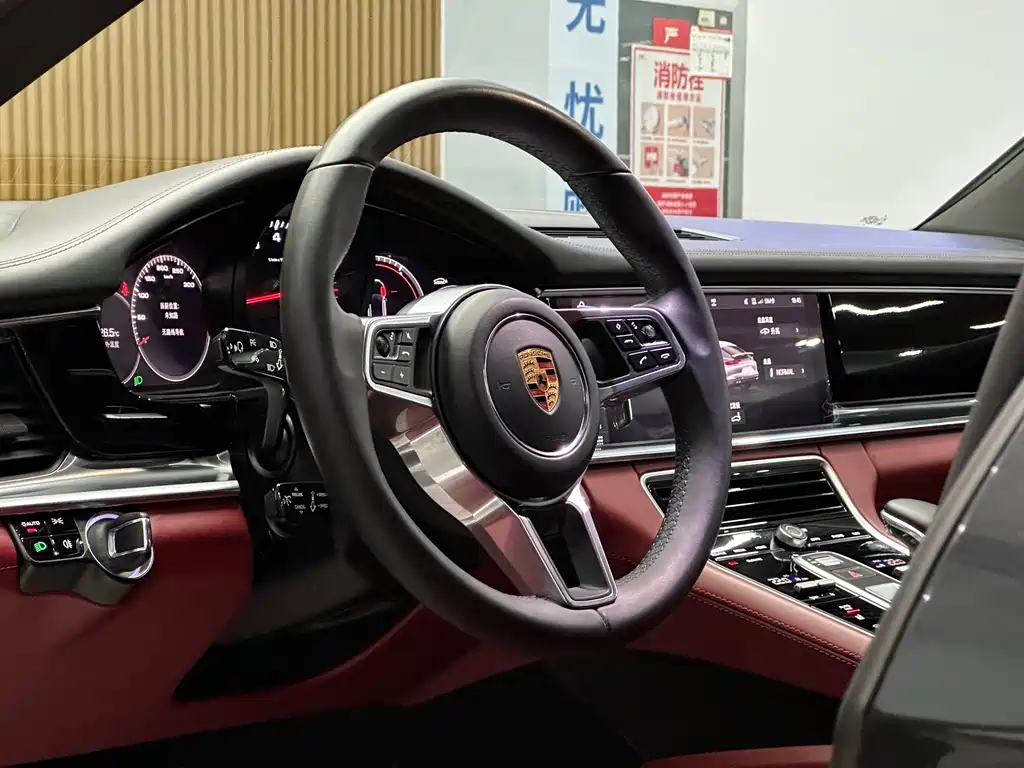 Panamera 2017 Panamera 3.0T купить на сайте DeffCars