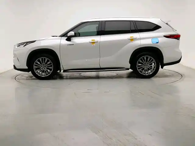 Highlander 2022 dual engine 2.5L four-wheel drive premium version 7 seats купить на сайте DeffCars