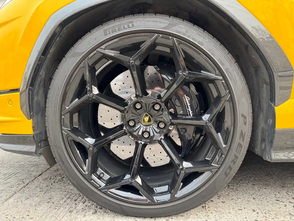 Urus 2022 4.0T V8 Performante купить на сайте DeffCars
